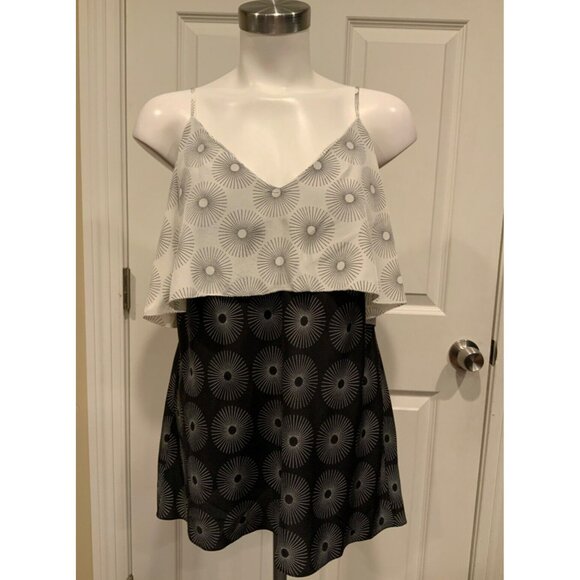 Diane Von Furstenberg Black & White 100% Silk Sunburst Pattern Tank Top, Size L - Picture 1 of 7